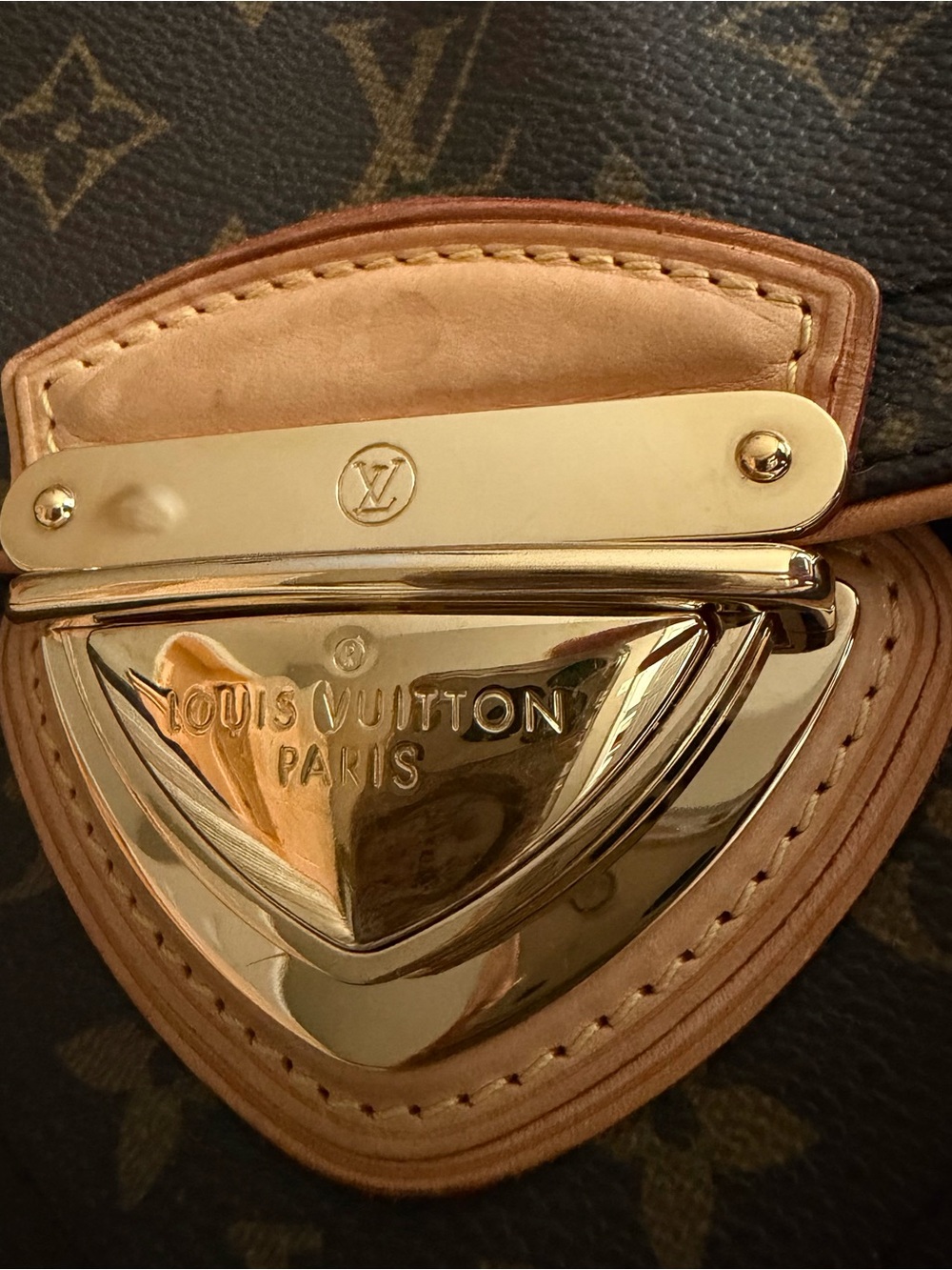 Louis Vuitton Beverly MM Monogram Brown Shoulder Bag with Vachetta Trim - Picture 10 of 13